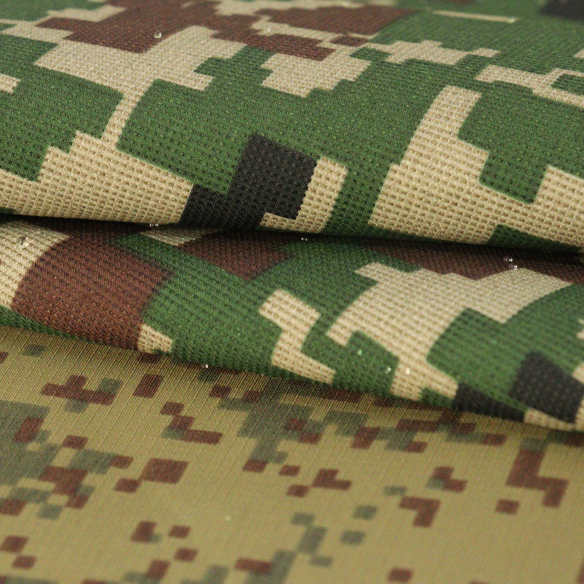Green frame, orange arms